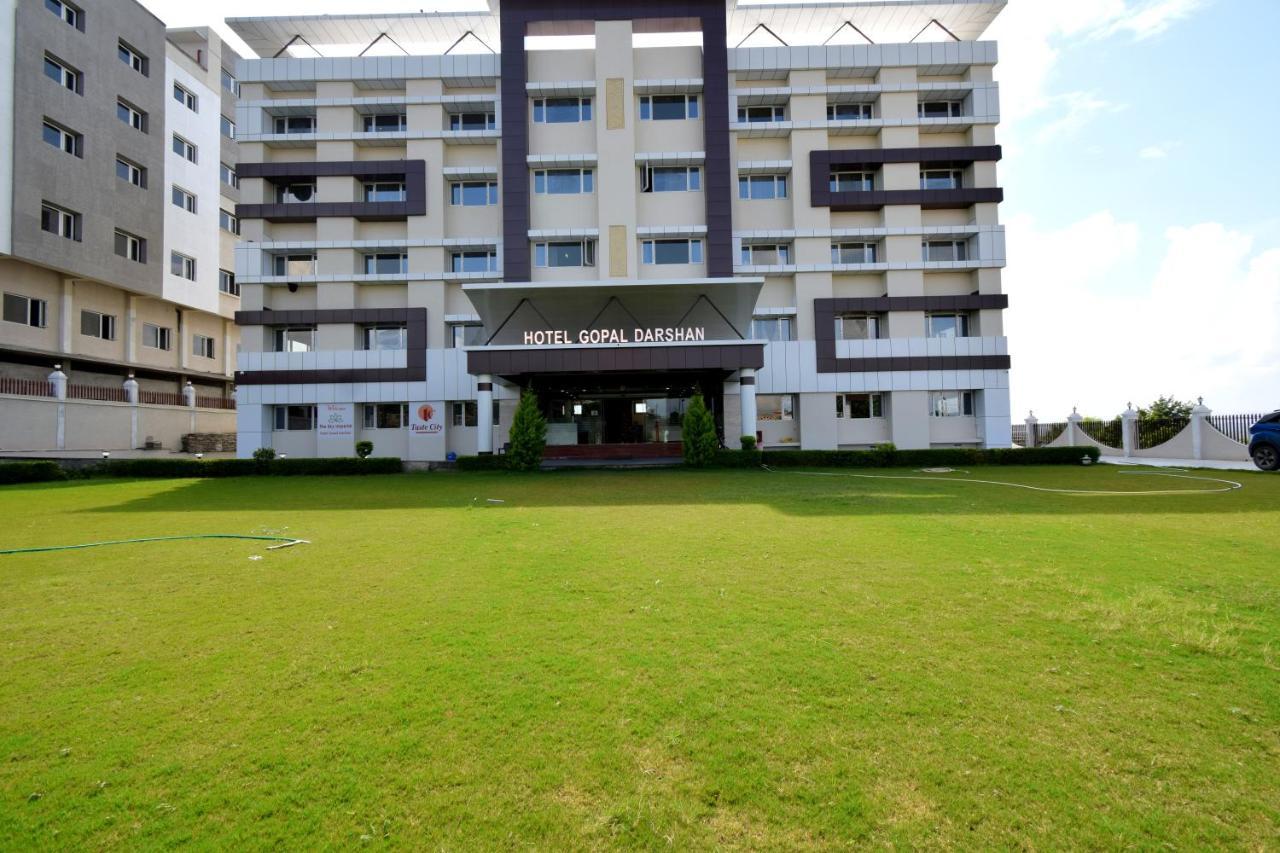 The Sky Imperial- Hotel Gopal Darshan Nāthdwāra 外观 照片